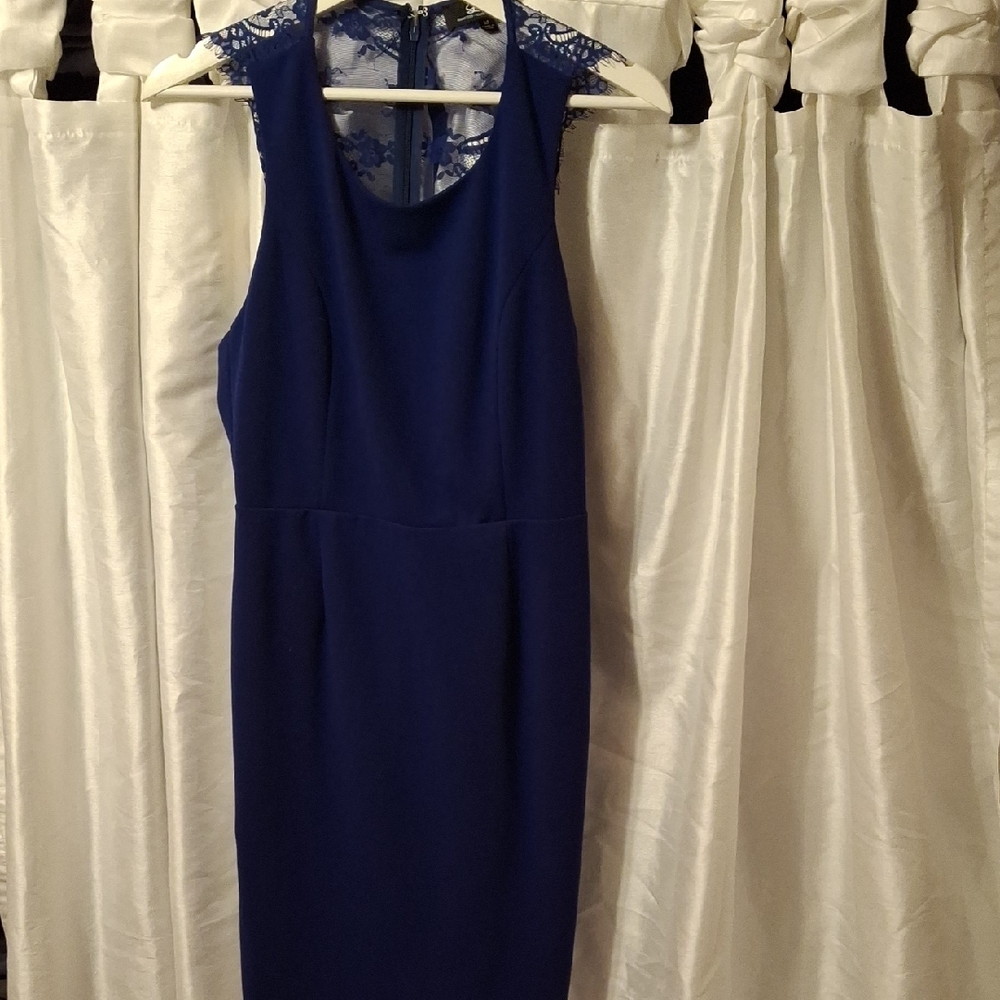 Lulu's Blue Lace Midi Dress Med